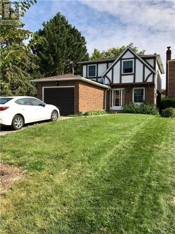 House for rent: Main - 41 Ravengloss Drive, Markham, Ontario L3T 4C8