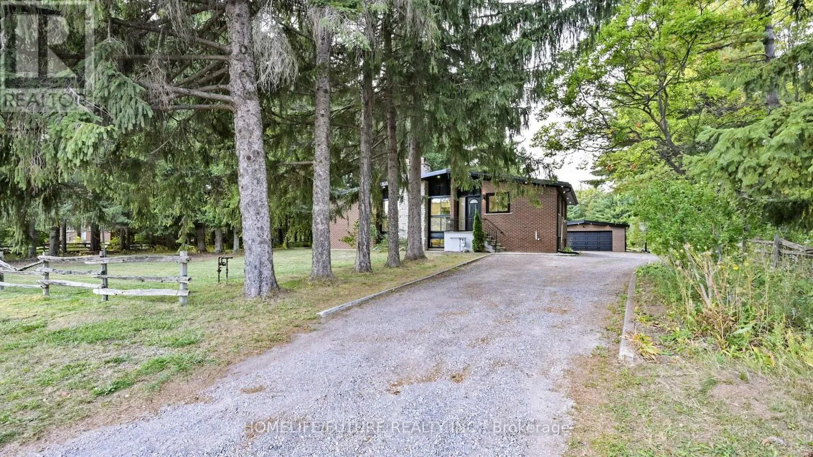 House for rent: Main - 474 Taunton Road W, Ajax, Ontario L1T 4S9