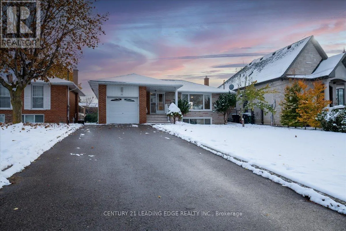 House for rent: Main - 57 Anewen Drive, Toronto, Ontario M4A 1R9