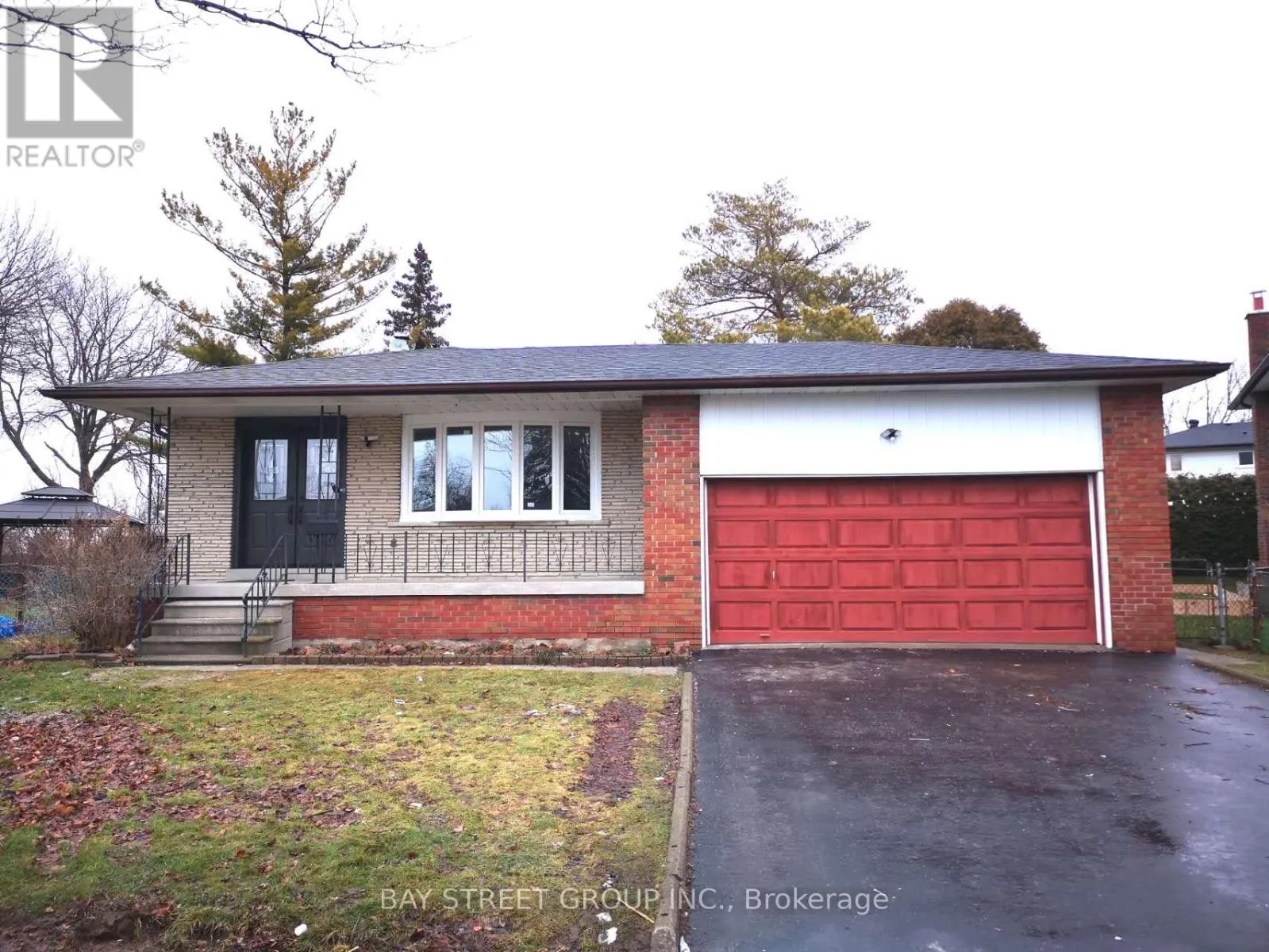 House for rent: Main - 58 Erinlea Crescent, Toronto, Ontario M1H 2S9