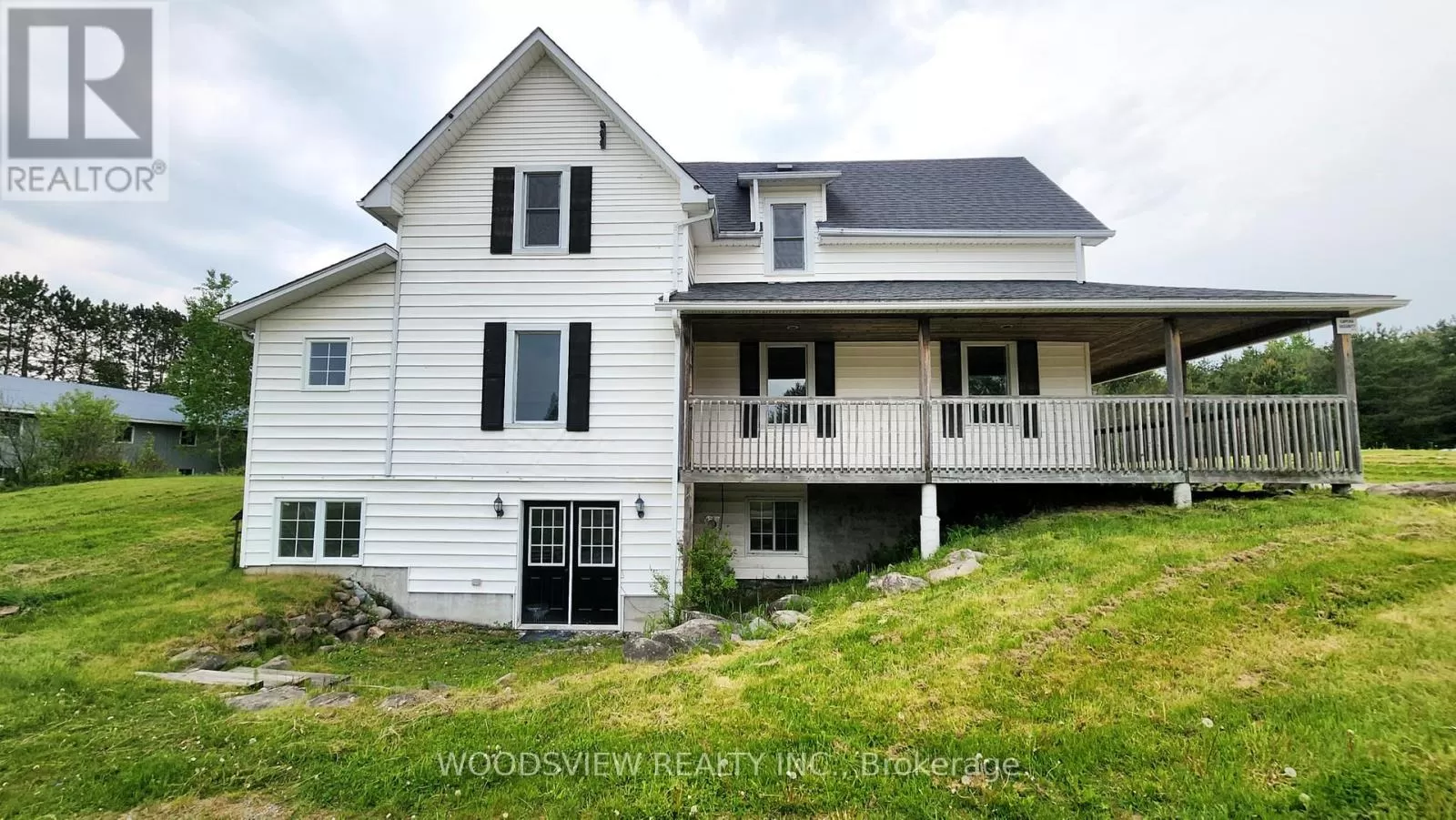 Other for rent: Main - 59 Ontario Street, Armour, Ontario P0A 1C0