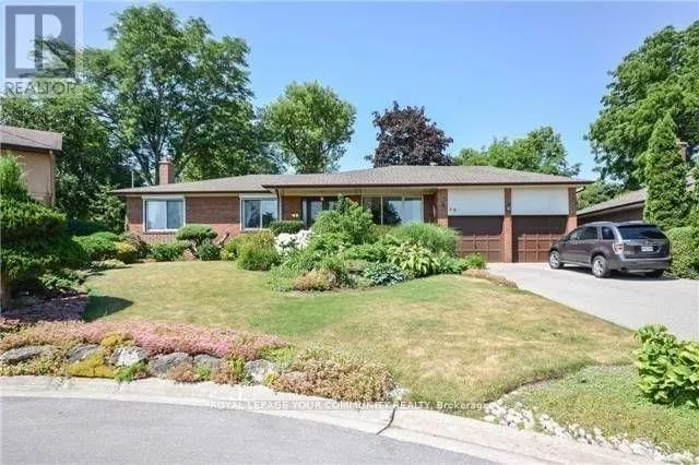 House for rent: Main - 70 Chavender Place, Vaughan, Ontario L4L 1K5