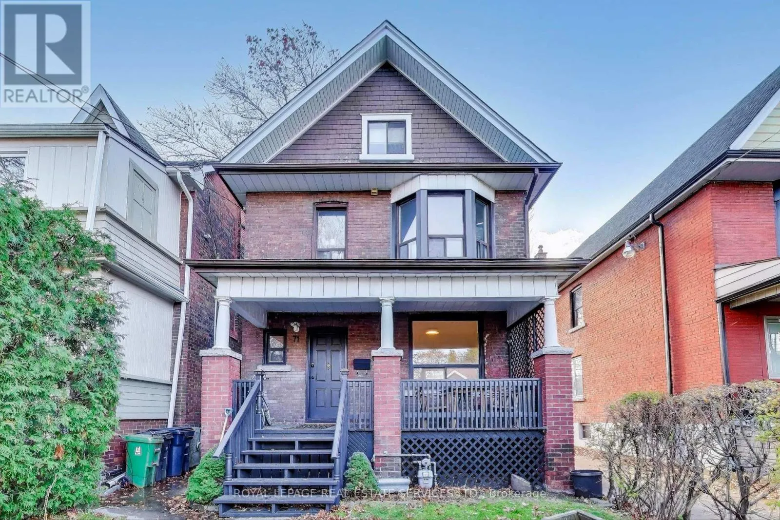 House for rent: Main - 71 Vernon Street, Toronto, Ontario M6P 1S9