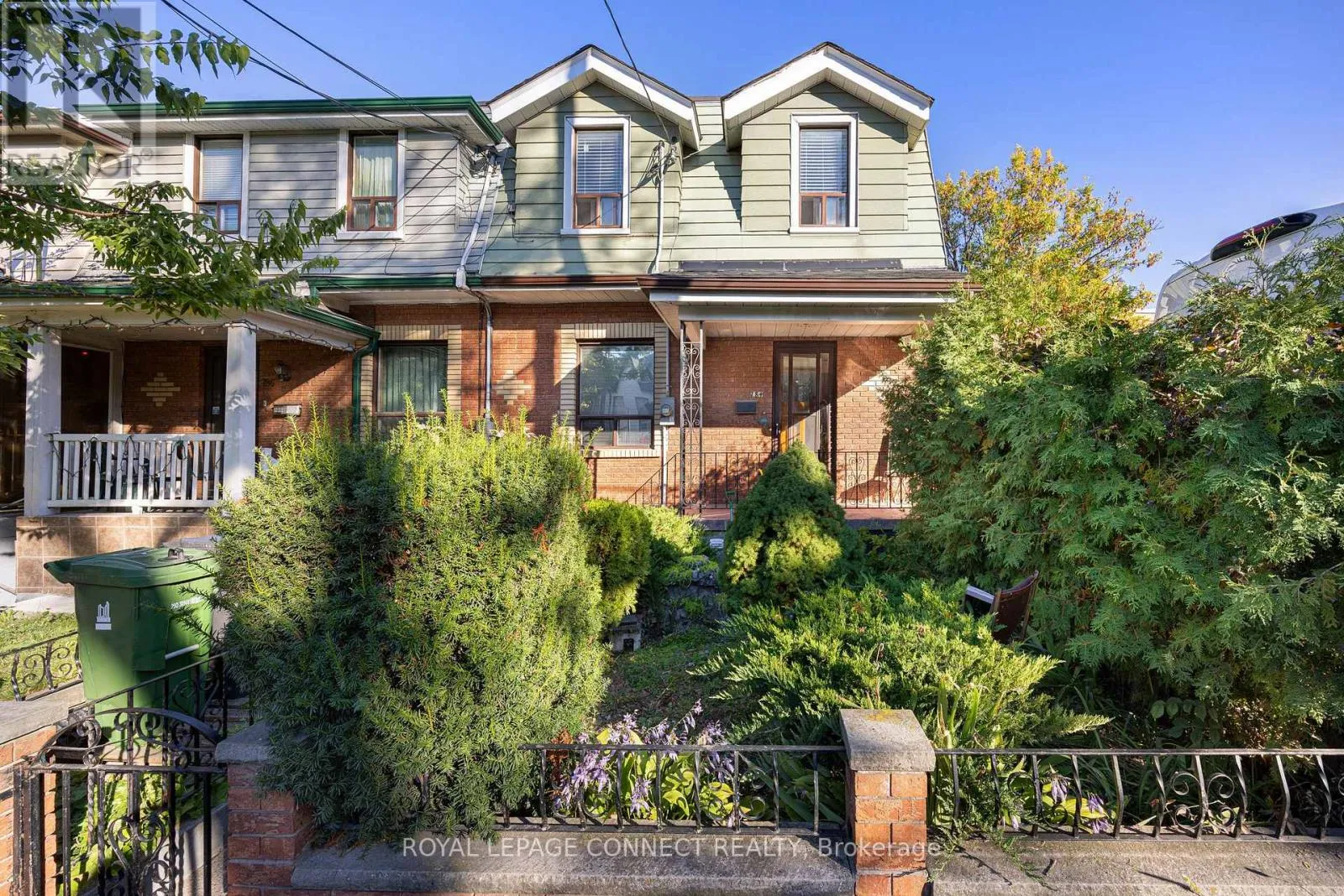 Row / Townhouse for rent: Main - 784 Adelaide Street W, Toronto, Ontario M6J 1B4