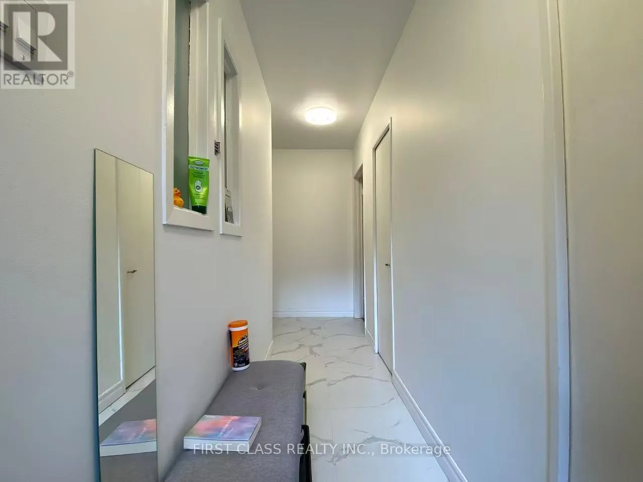 House for rent: Main& Basement - 65 Drakefield Road, Markham, Ontario L3P 1G9