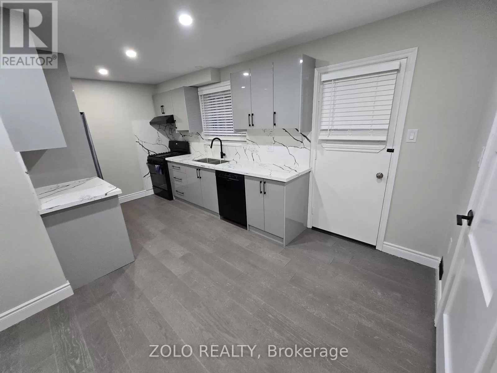 House for rent: Main Floor - 157 Glen Springs Drive, Toronto, Ontario M1W 1Y1