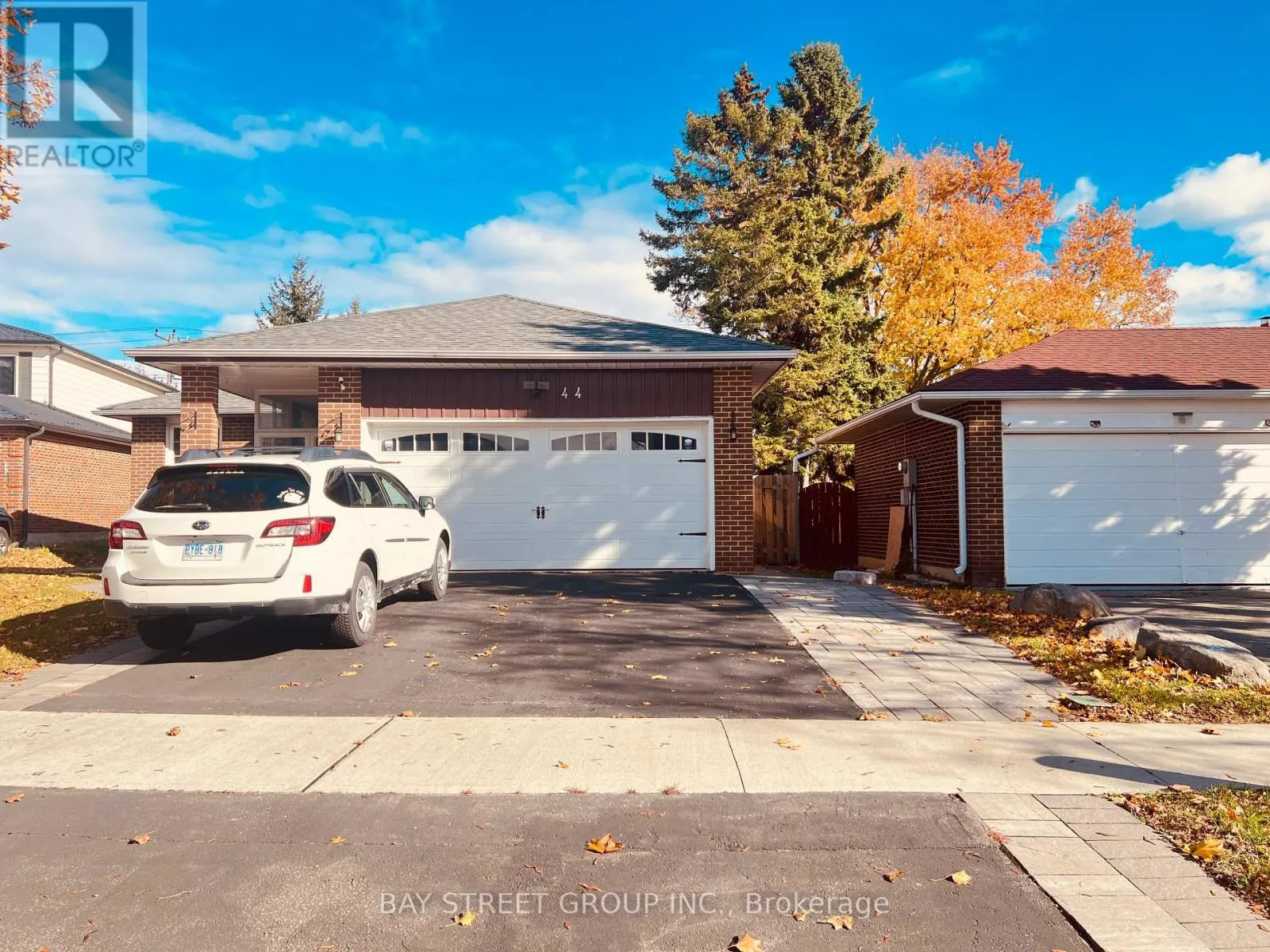 House for rent: Main Floor - 44 Wakefield Crescent, Toronto, Ontario M1W 2C2