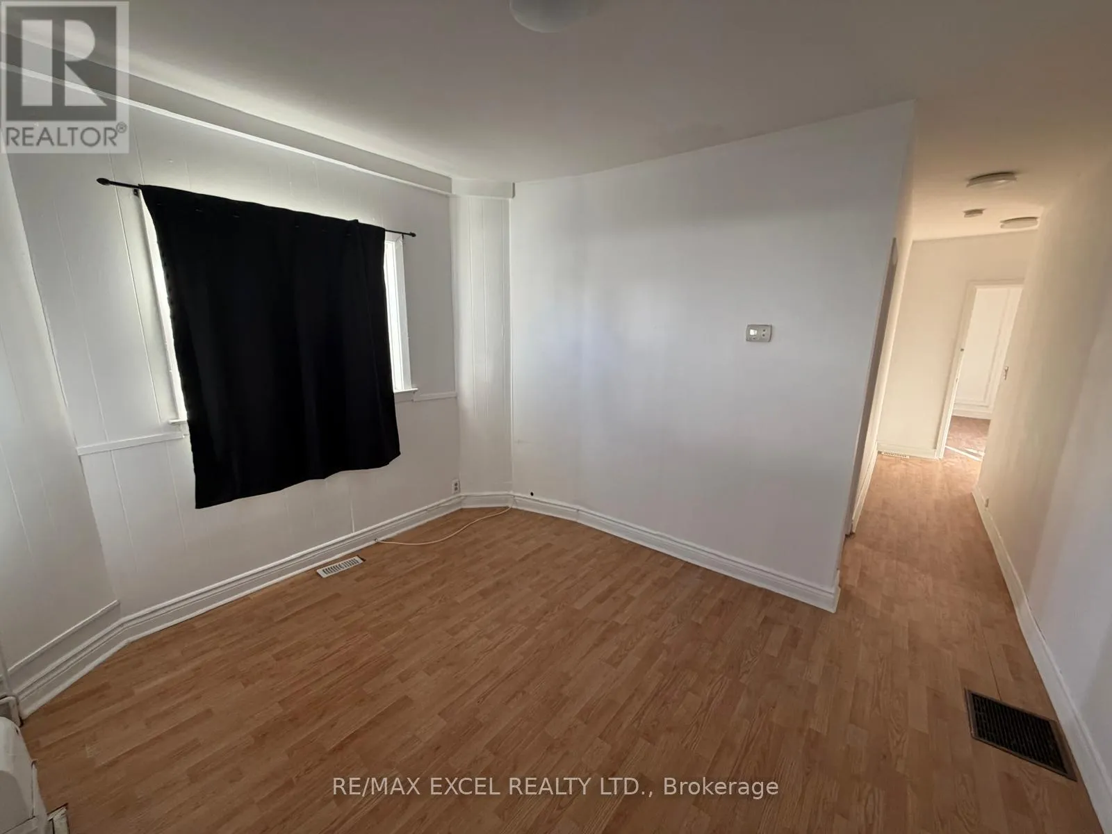 House for rent: Main Flr & Bsmt, Unit A - 515 Warden Avenue, Toronto, Ontario M1L 3Z2