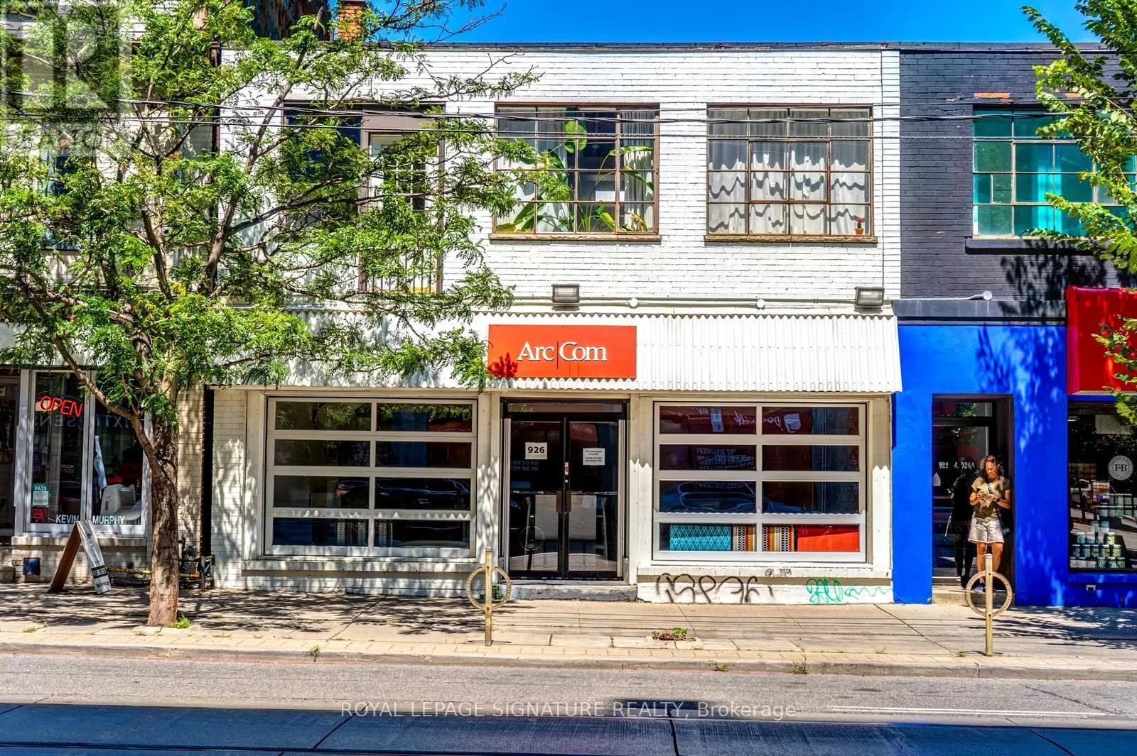Main/shopa - 926 King Street W, Toronto, Ontario M5V 1P5