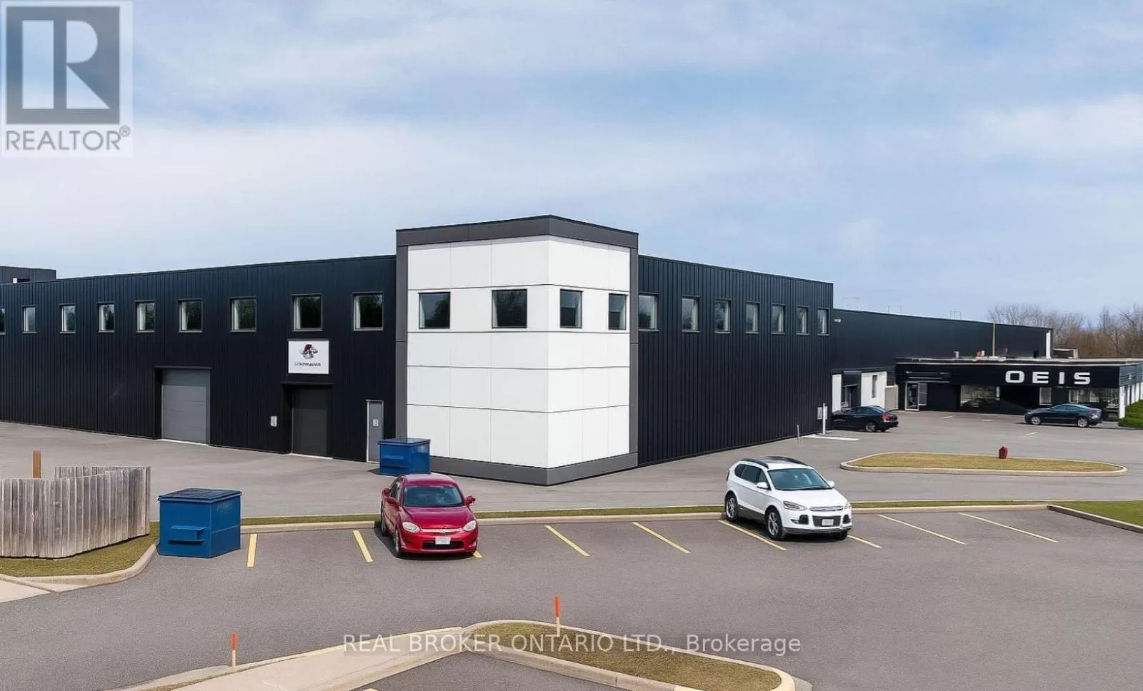 Multi-Tenant Industrial for rent: Mezzanine 3 - 4256 Carroll Avenue, Niagara Falls, Ontario L2E 7J2