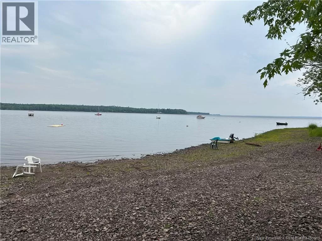 Mills Crescent, Mill Cove, New Brunswick E4C 3B9