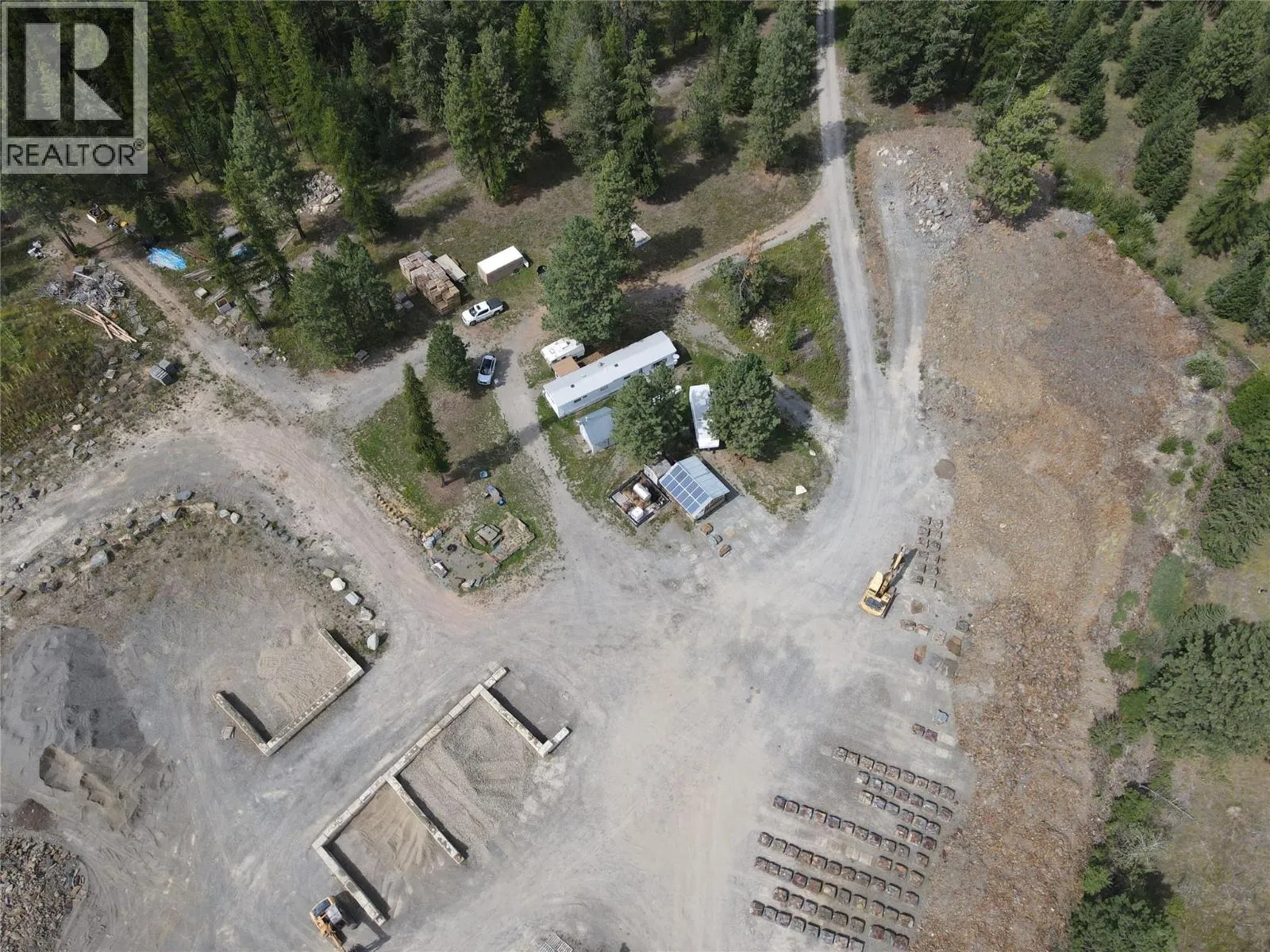 Other for rent: Ml 1036752 8086 Hwy 95 Highway, Kimberley, British Columbia V1A 3L6