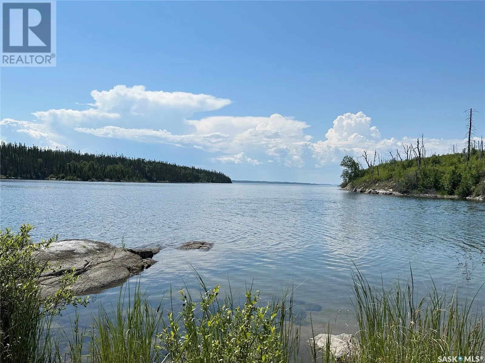 House for rent: Moysey Island, Lac La Ronge Provincial Park, Saskatchewan S0J 1L0