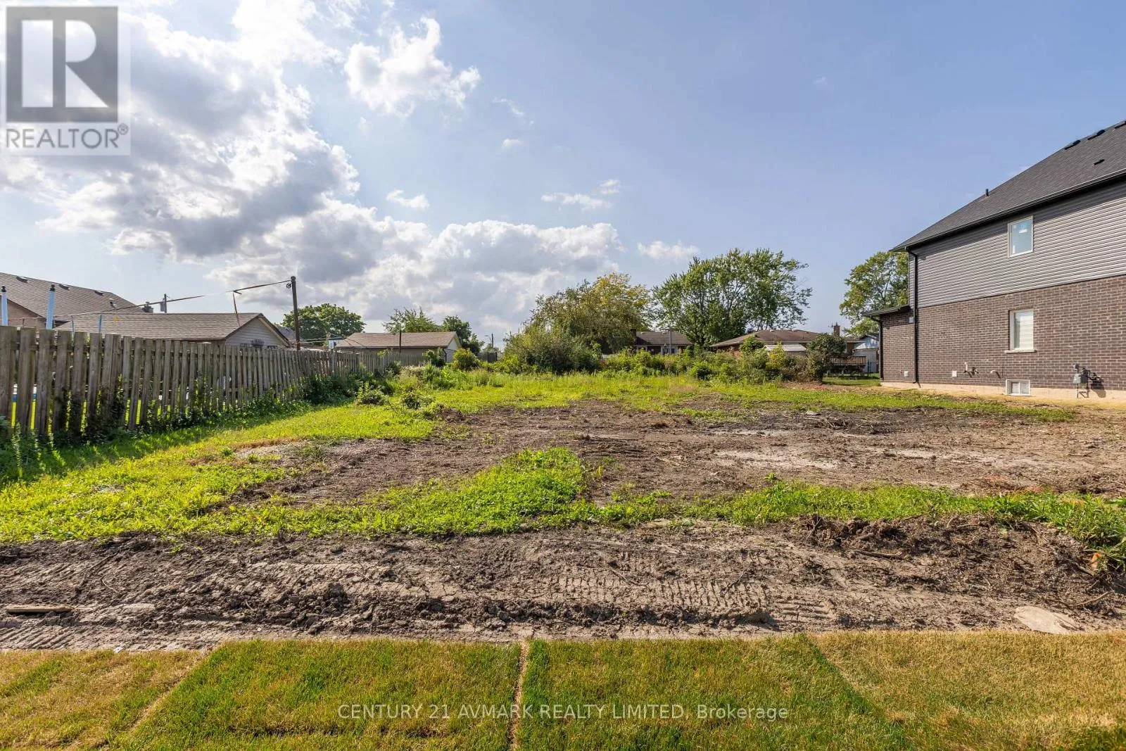 N/a Mclaughlin Street, Welland, Ontario L3B 0J8