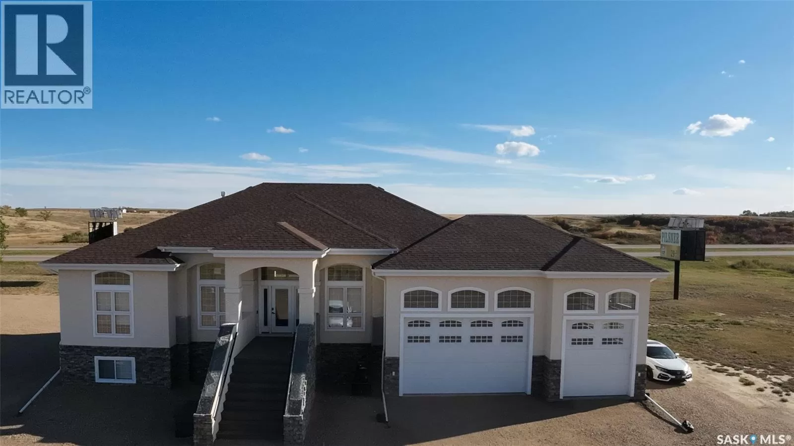 House for rent: Natalie Acres, Waldeck, Saskatchewan S0H 4J0