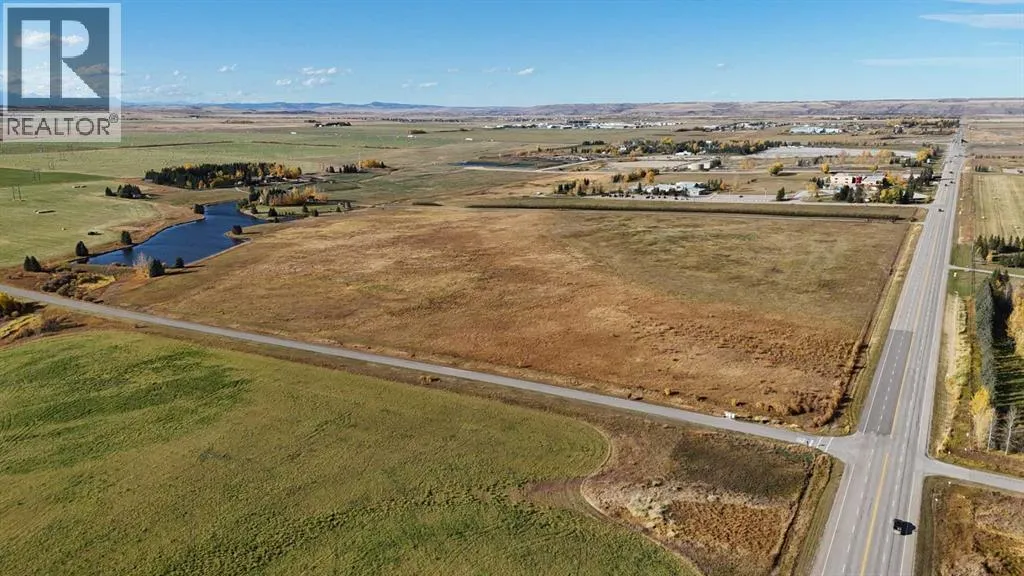 Nw Corner Of Range Road 33 And Huggard Road, Rural Rocky View County, Alberta T3Z 2E8