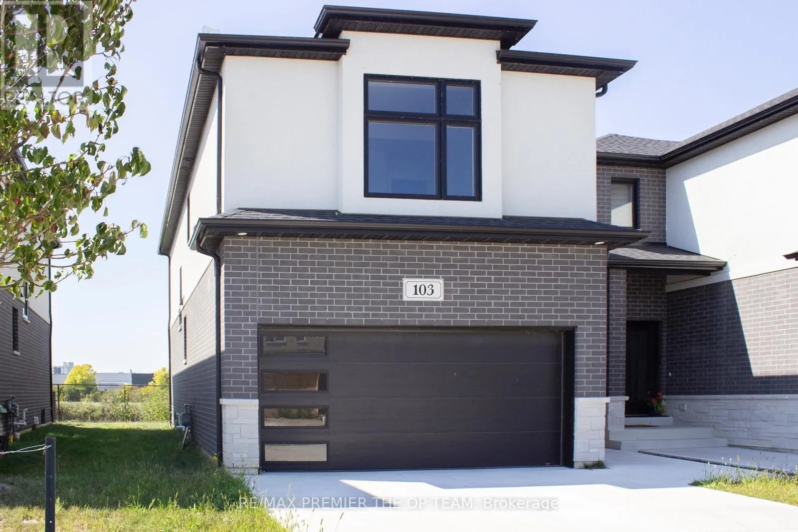 House for rent: On - 103 Eagle Street, Leamington, Ontario N8H 0G5