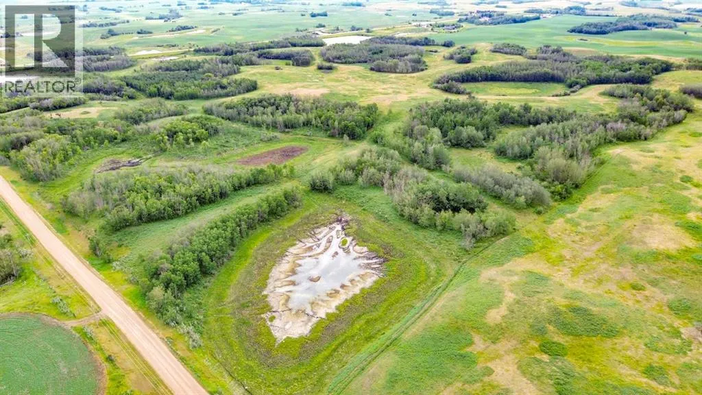 On Hwy 601, Rural Stettler No. 6, County of, Alberta T0C 2L0