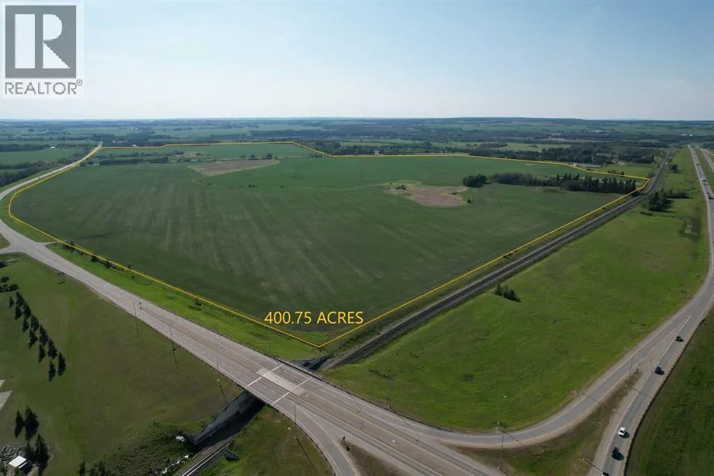 On Township Road 381, Rural Red Deer County, Alberta T4N 5E4