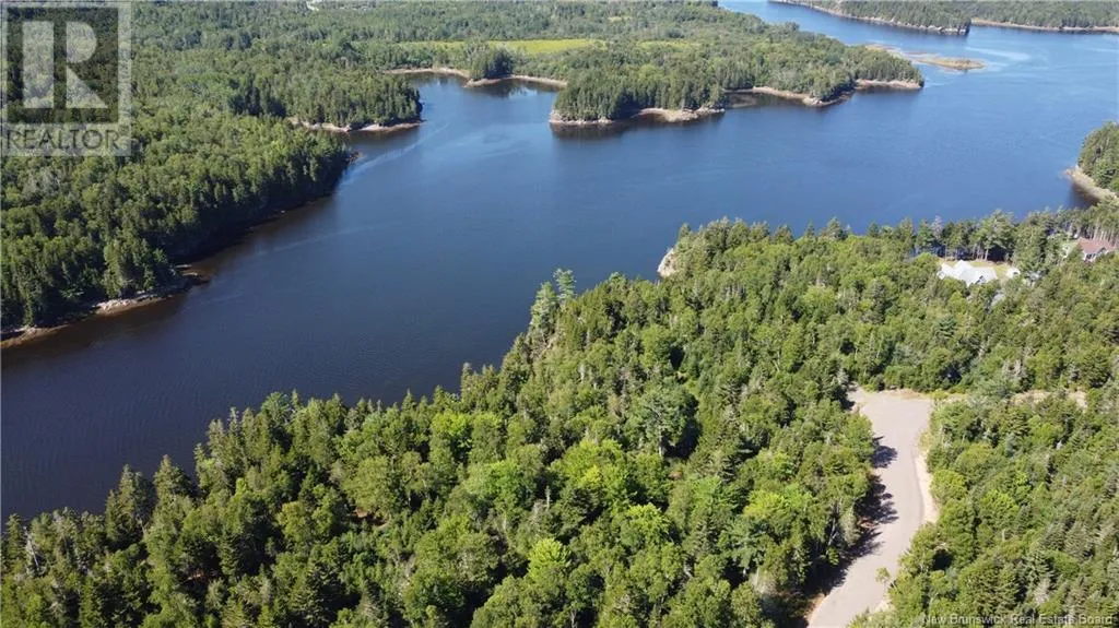 Osprey Lane, St George, New Brunswick E5C 3R2