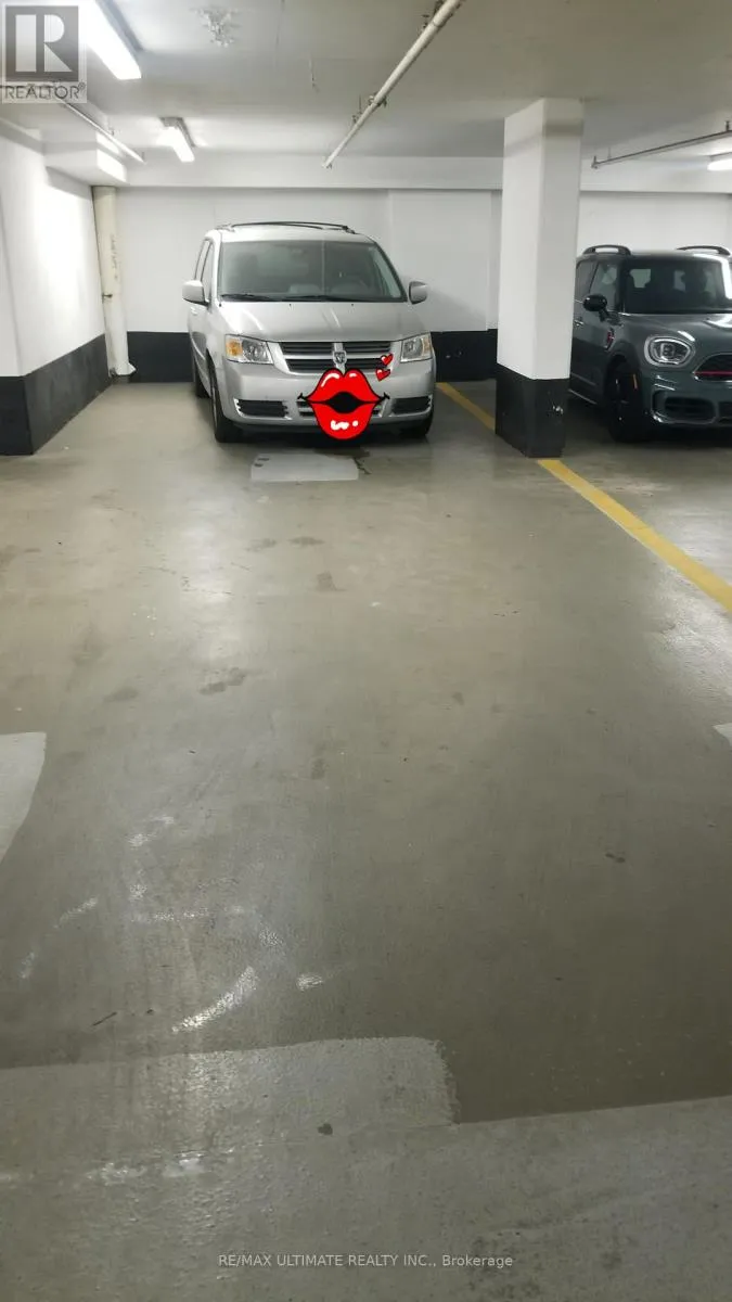 Parking for rent: Parking C23 - 393 King Street W, Toronto, Ontario M5V 3G8