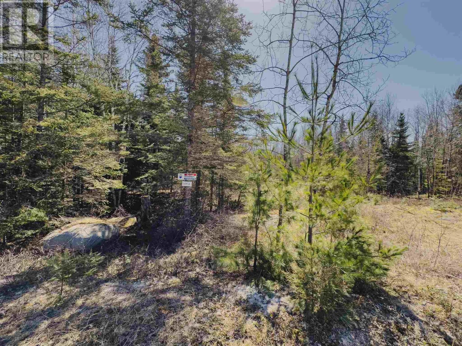 Part 4 Plan 23r15112 Hilly Lake Rd, Kenora, Ontario P9N 3W8