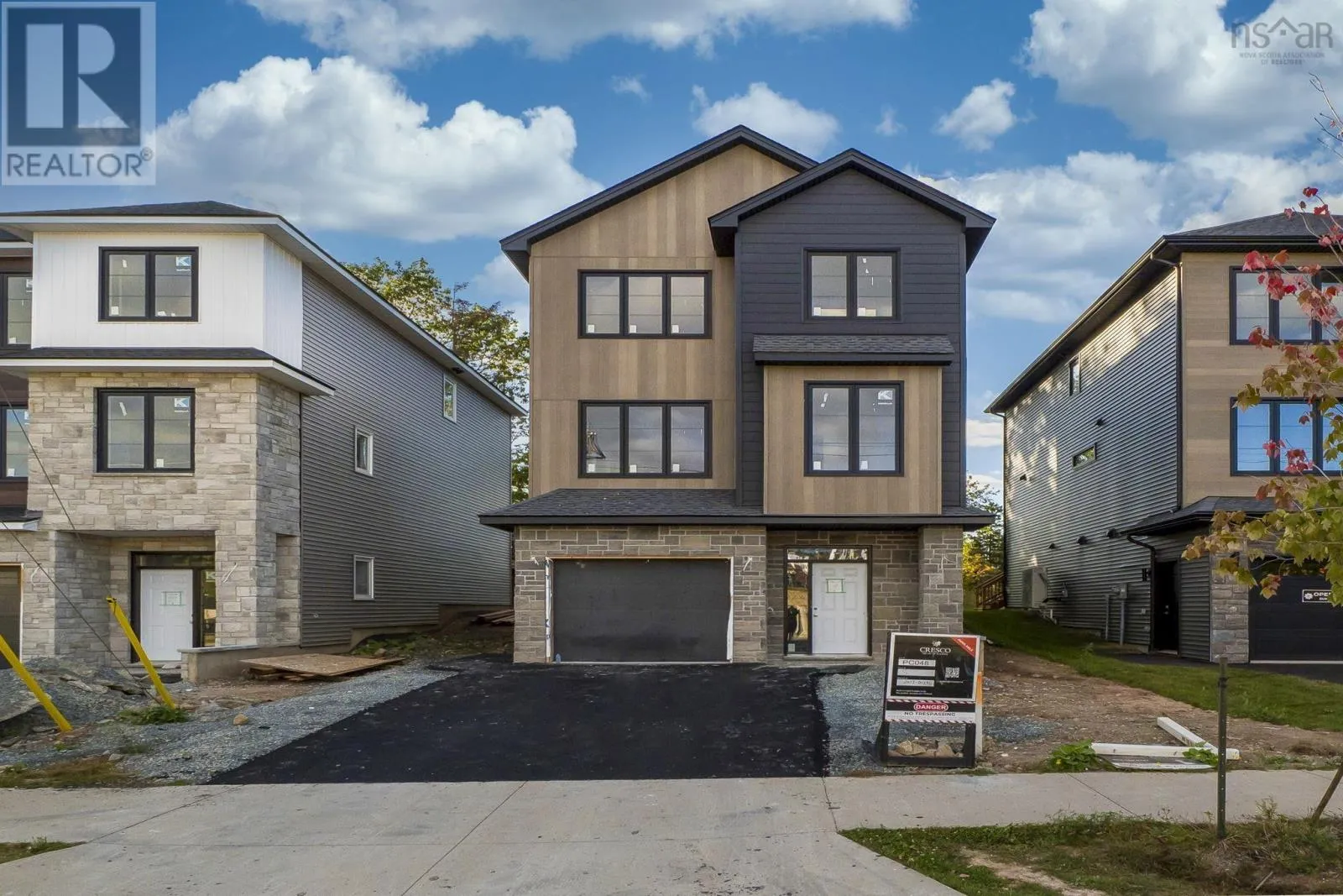 House for rent: Pc48 5 Pearlgarden Close, Dartmouth, Nova Scotia B2X 0C2