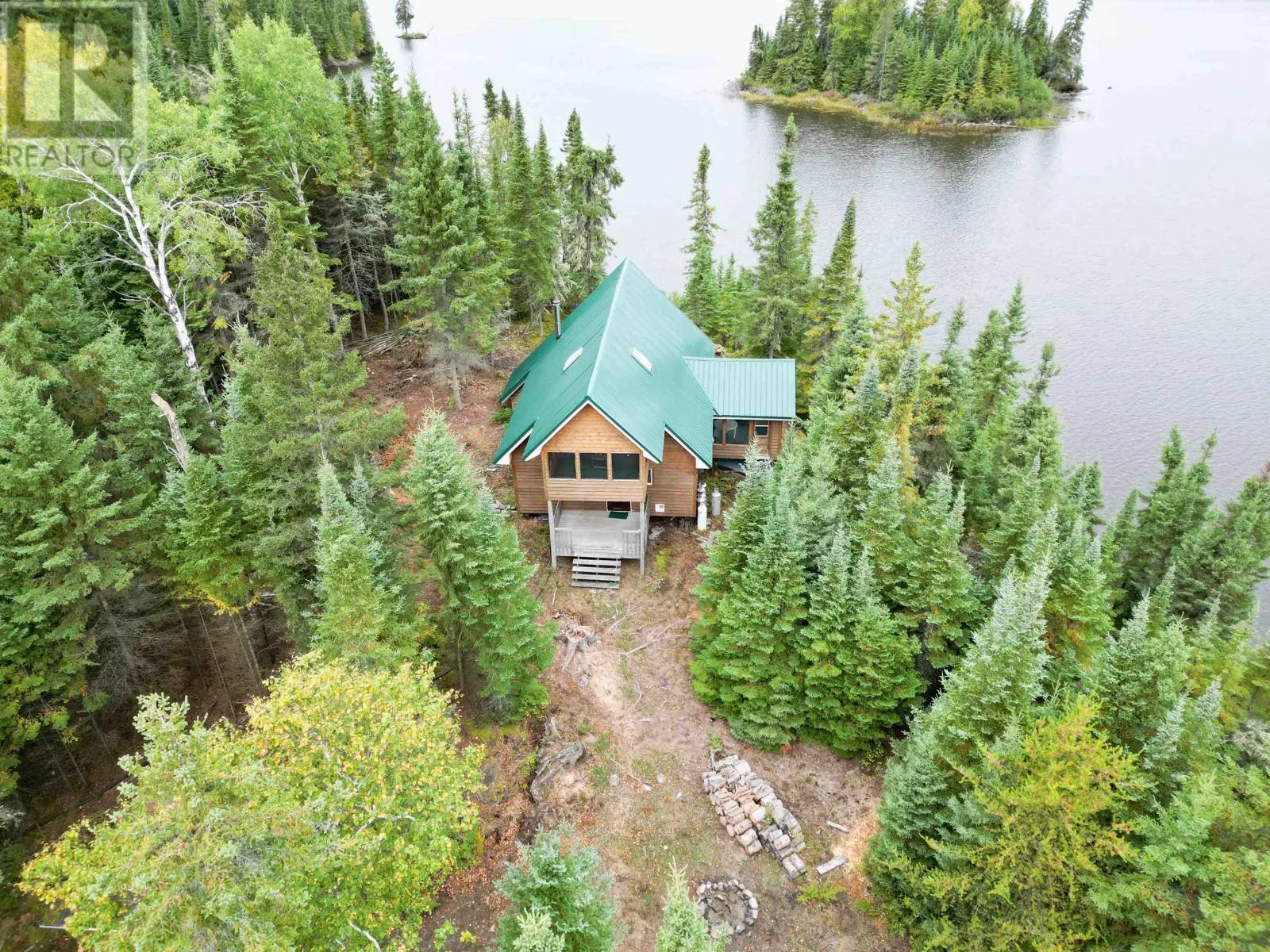 Pcl 4870 East Bay, Red Lake, Ontario P0V 2M0