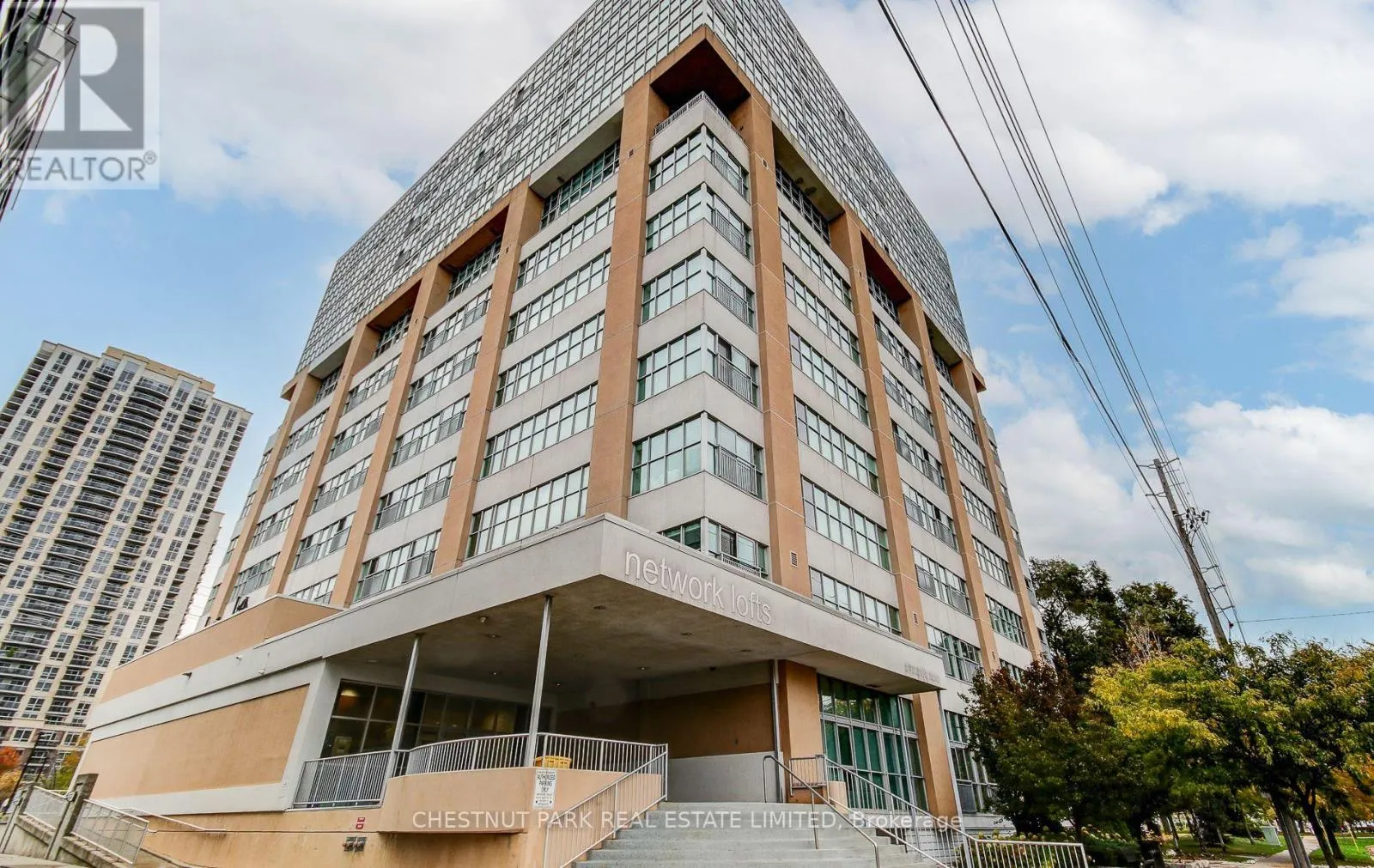 Apartment for rent: Ph 05 - 2 Fieldway Road, Toronto, Ontario M8Z 0B9