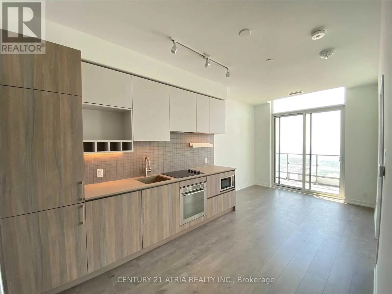 Apartment for rent: Ph07 - 950 Portage Parkway, Vaughan, Ontario L4K 0J7