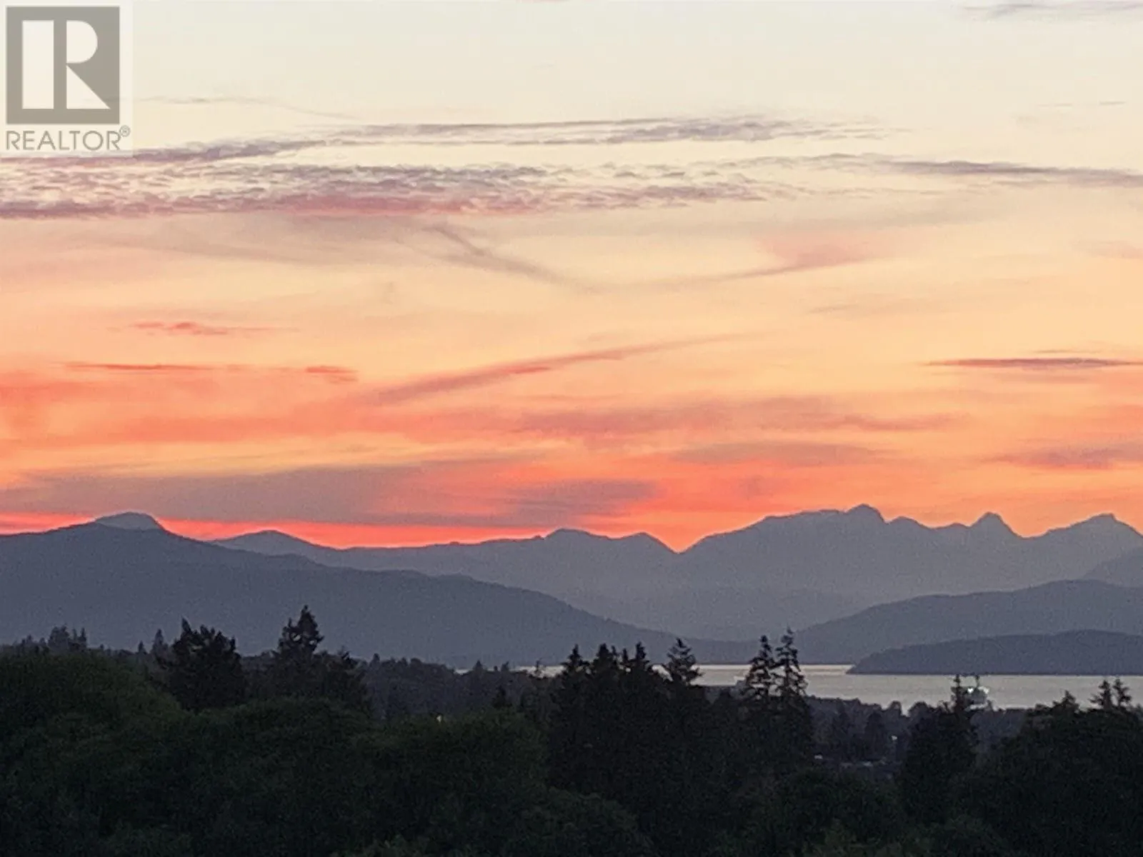 Apartment for rent: Ph1 2121 W 38th Avenue, Vancouver, British Columbia V6M 1R8