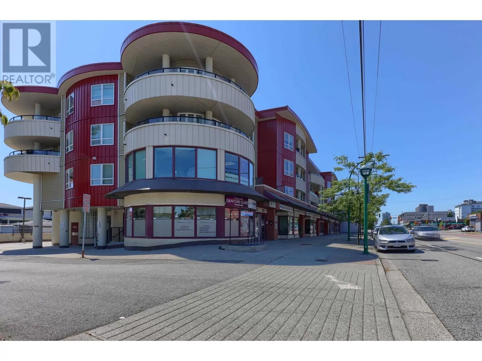 Apartment for rent: Ph1 7738 Edmonds Street, Burnaby, British Columbia V3N 1B8