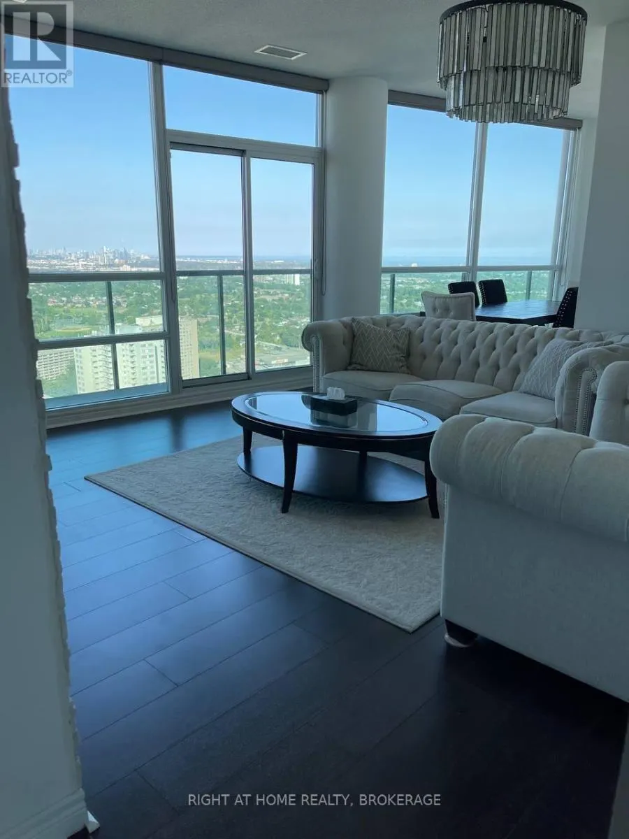 Apartment for rent: Ph101 - 208 Enfield Place, Mississauga, Ontario L5B 0G8