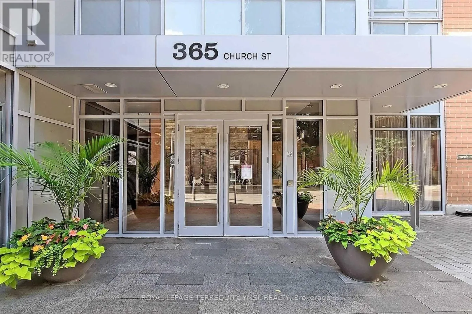 Apartment for rent: Ph11 - 365 Church Street, Toronto, Ontario M5B 0B5