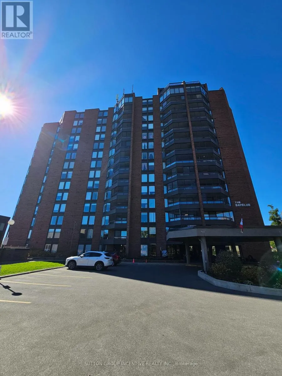 Row / Townhouse for rent: Ph-1503 - 181 Collier Street, Barrie, Ontario L4M 5L6