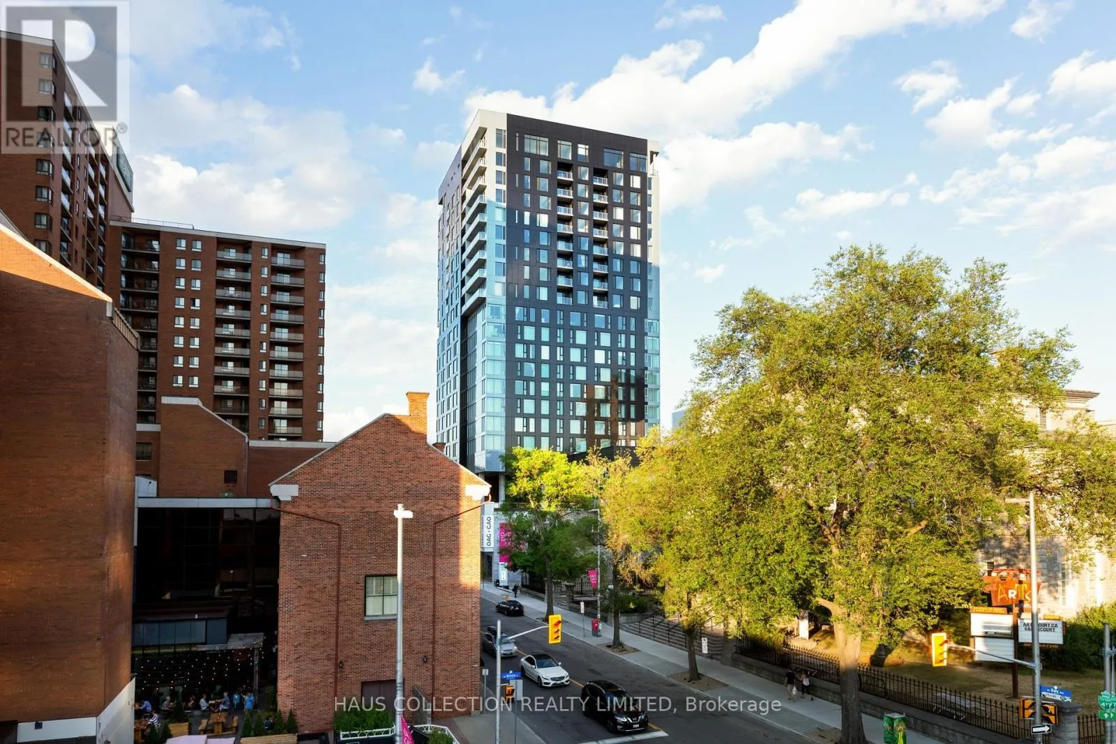 Apartment for rent: Ph2305 - 20 Daly Avenue, Ottawa, Ontario K2P 1T2