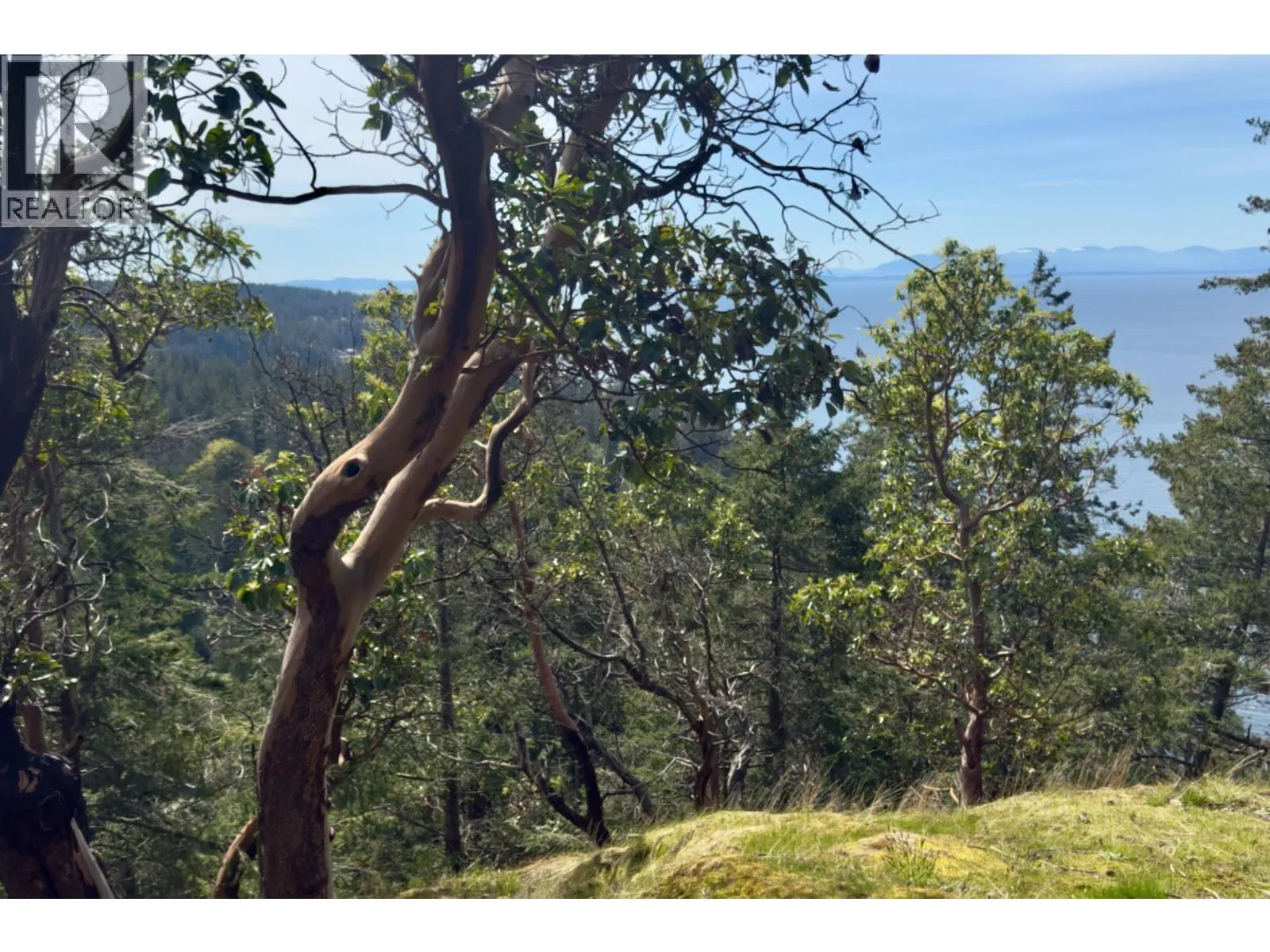 Ph3 Lot8 Arbutus Ridge, Bowen Island, British Columbia V0N 1G2