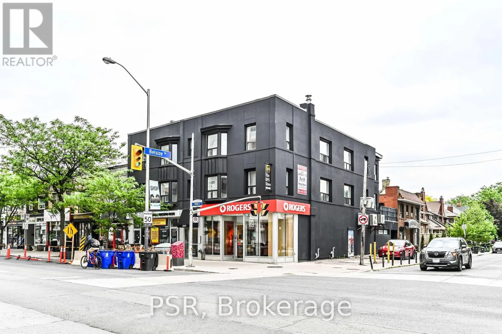 Other for rent: Ph302 - 1989 Yonge Street, Toronto, Ontario M4S 1Z8