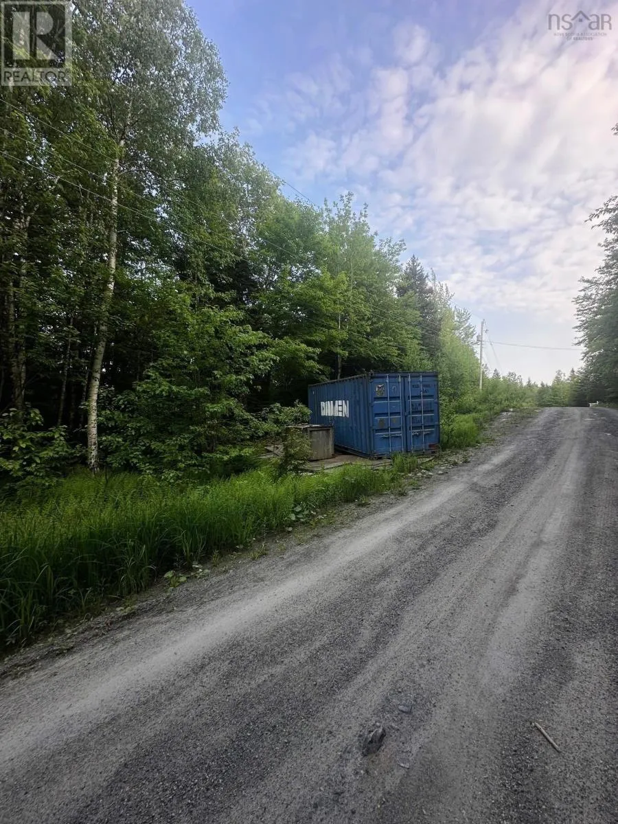 Pine Hill Drive, Vaughan, Nova Scotia B0N 2T0