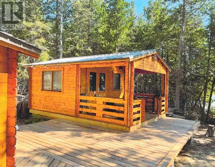 Recreational for rent: Pl7c1 Robinson Pebble Road, Silver Water, Manitoulin Island, Ontario P0P 1J0