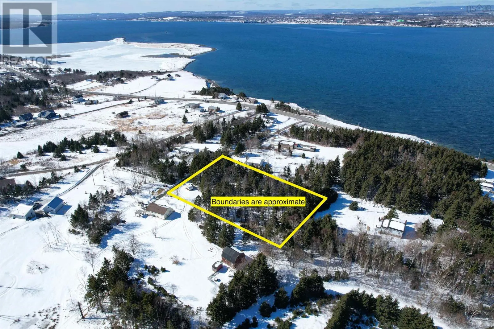 Polar Bear Lane, South Bar, Nova Scotia B1N 3J2