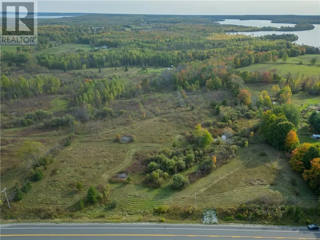 Pt 1 Highway 540, Gore Bay, Manitoulin Island, Ontario P0P 1H0