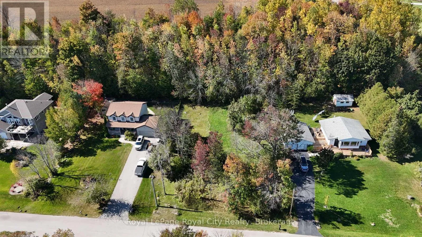 Pt Lt 37 Con 3 Macintosh Drive, Georgian Bluffs, Ontario N0H 1S0