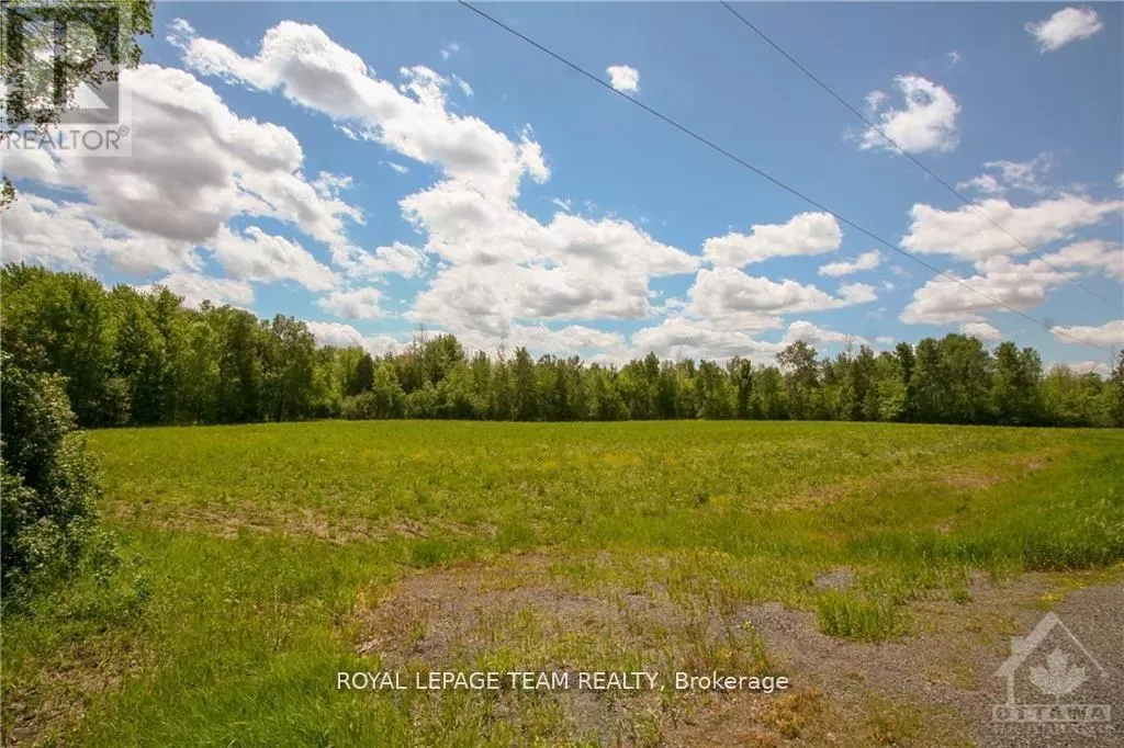 Ptlt34 County  11 Road, South Stormont, Ontario K0C 1H0