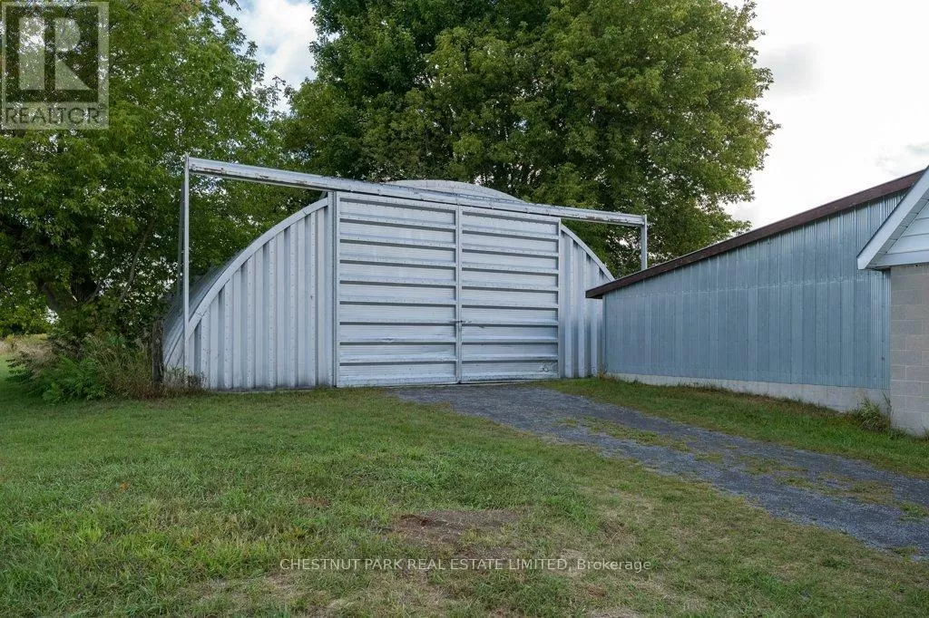 Warehouse for rent: Quonset Hut - 344 County Rd 5 Road, Prince Edward County, Ontario K0K 2T0