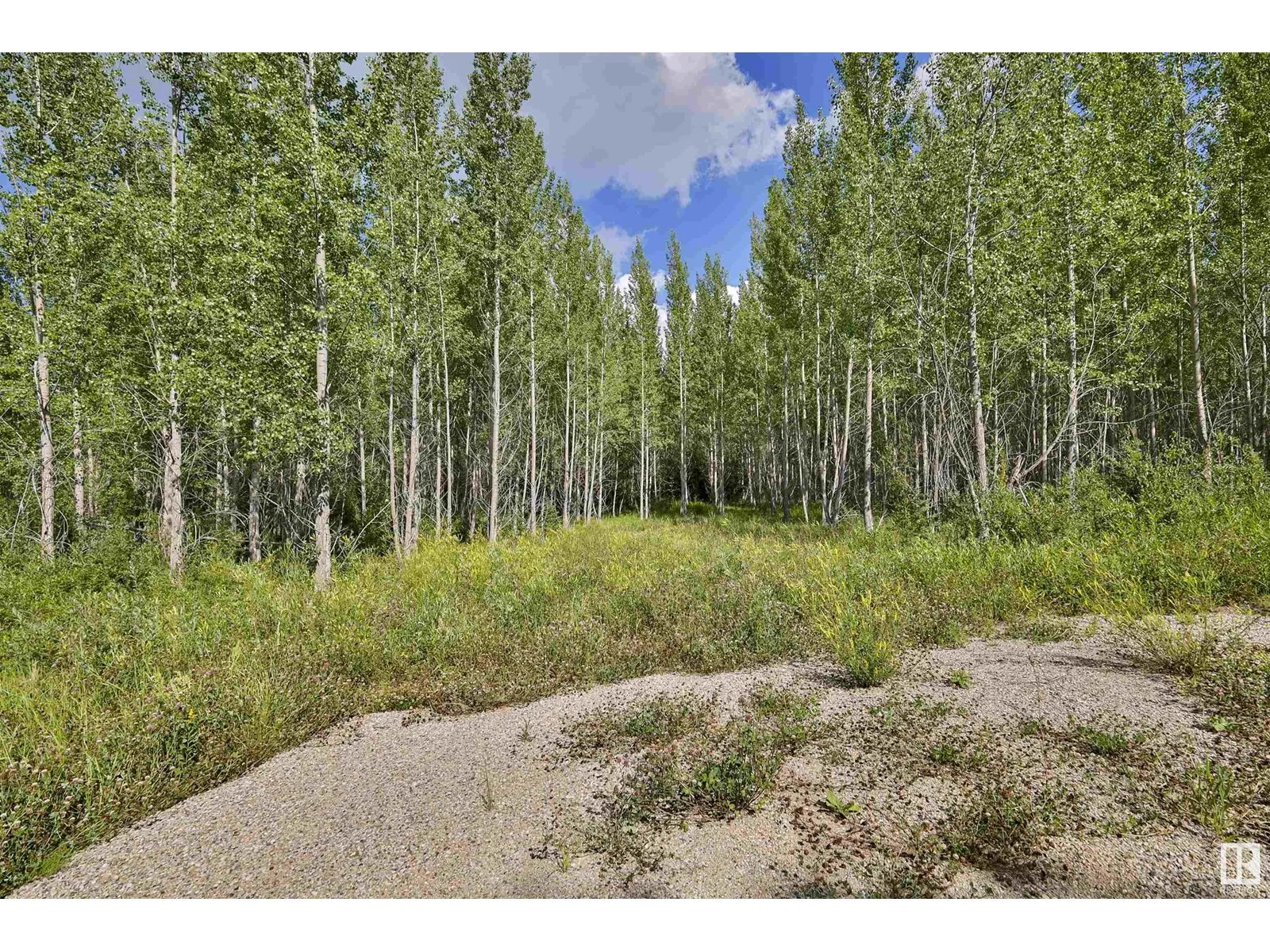 No Building for rent: Rge Rd 24 Twp Rd 562, Rural Lac Ste. Anne County, Alberta T0E 1A0