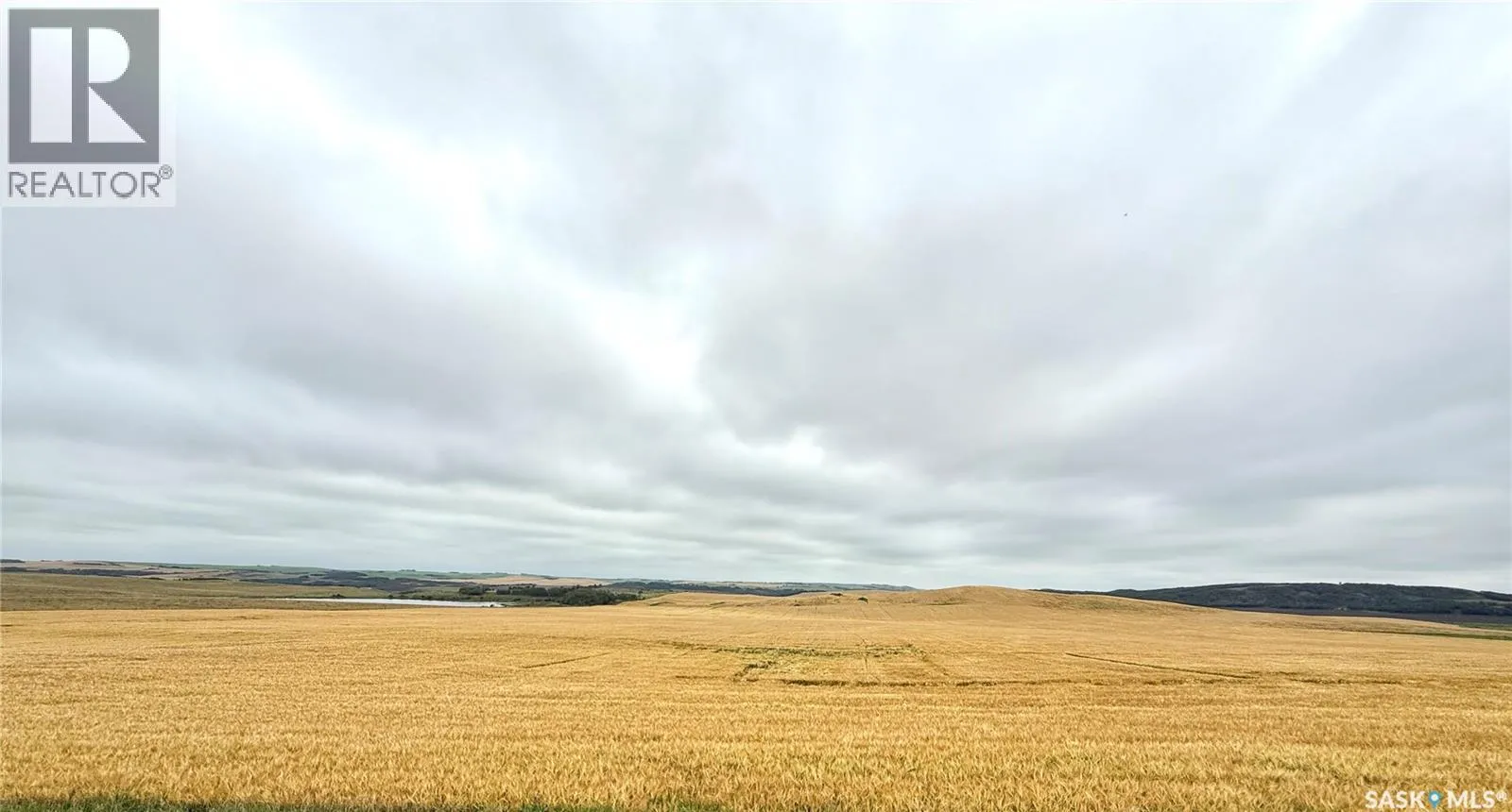 Unknown for rent: Rm Of Douglas Acres, Douglas Rm No. 436, Saskatchewan S0M 2V0