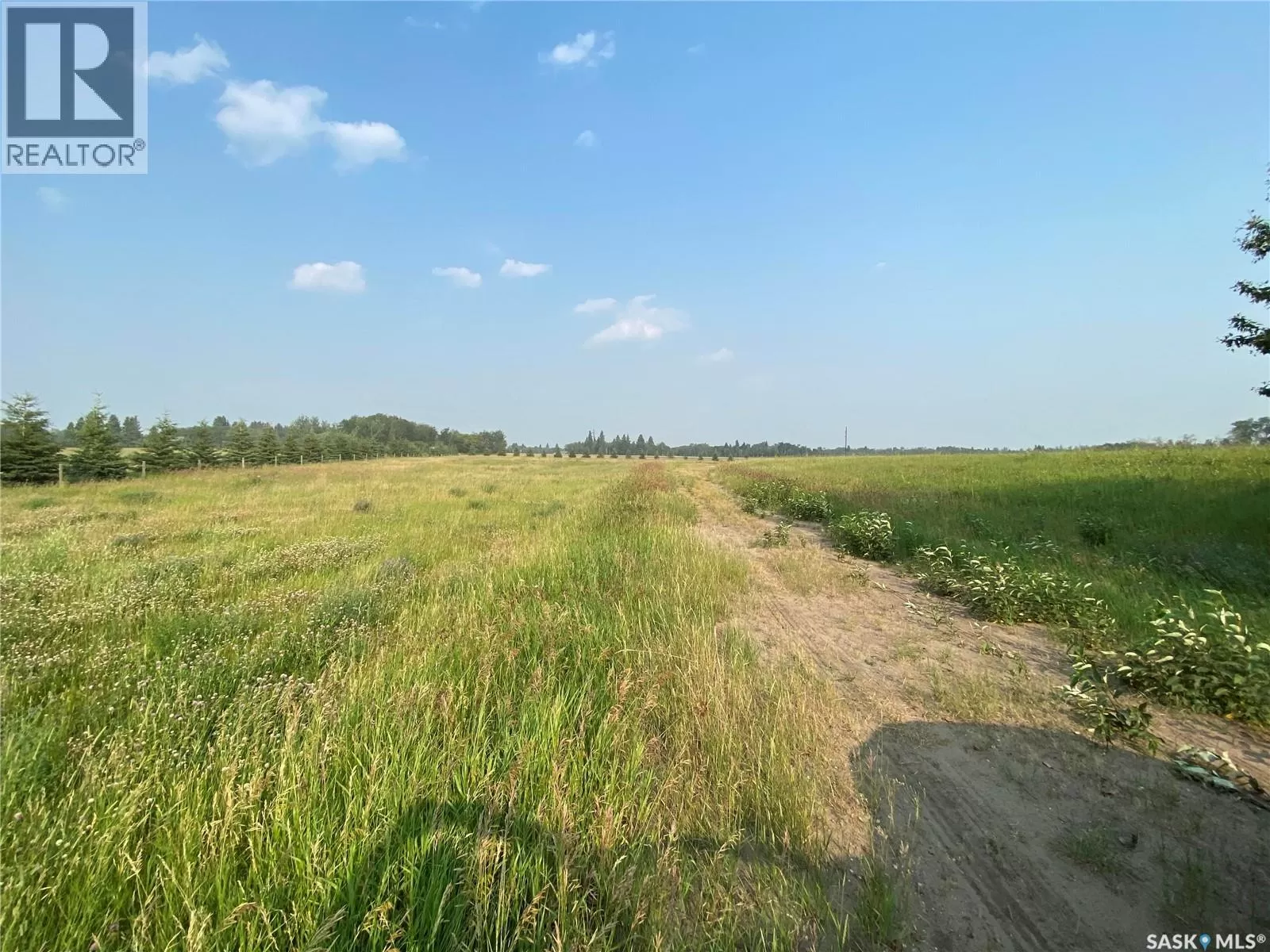 Unknown for rent: Rm Of Garden River Lots, Garden River Rm No. 490, Saskatchewan S6V 5R2