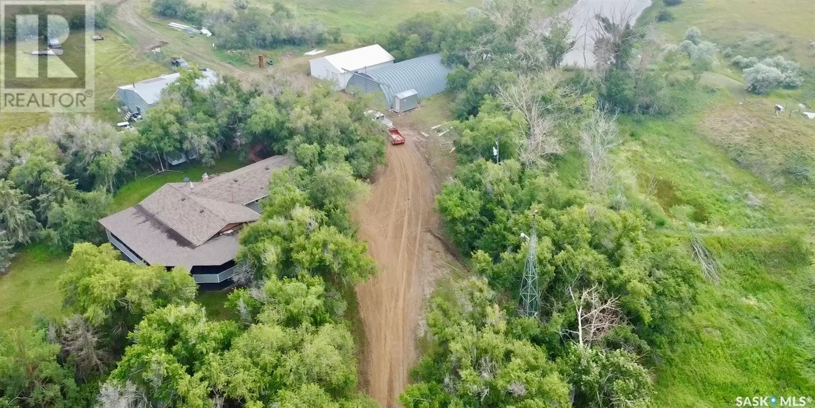 Unknown for rent: Rm Of Gravelbourg Farm, Gravelbourg Rm No. 104, Saskatchewan S0H 1X0