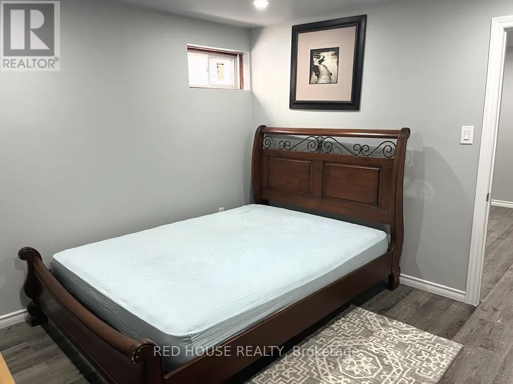 House for rent: Room 1 - 4 Brennan Road, Ajax, Ontario L1T 2K5